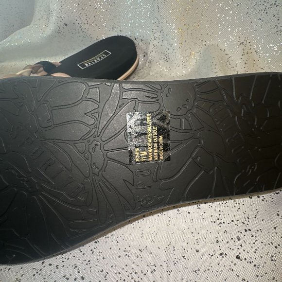 Flip Flops Sandals Size 11 - Picture 3 of 3